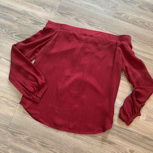 NWT Express off the shoulder maroon top size S - Picture 1 of 6